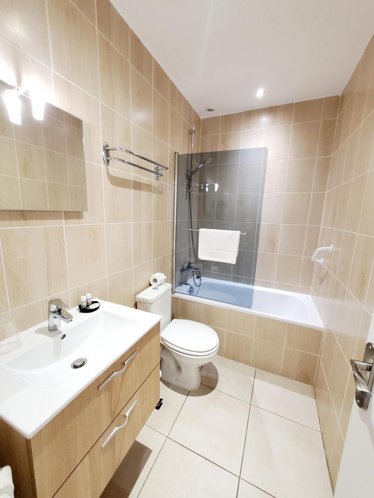 Logis Hotel Belle Etoile Vichy Luaran gambar